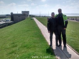 R1-Harald und Jens auf dem Deich